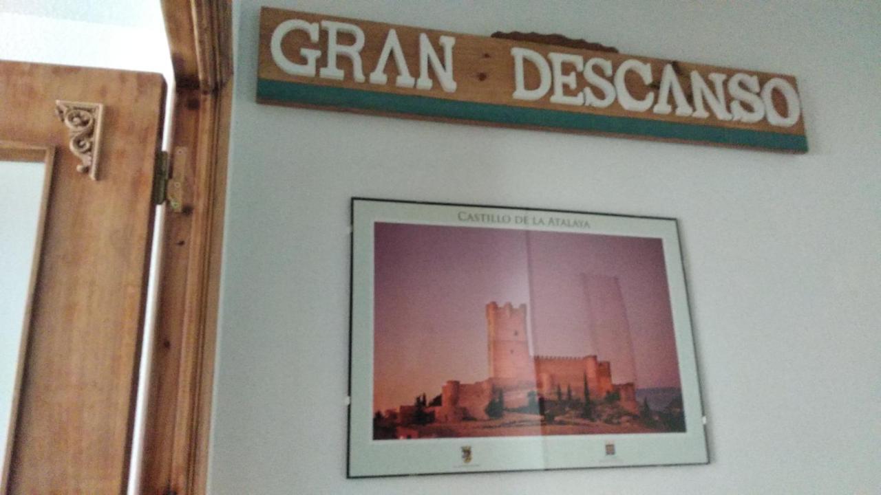 Alojamiento Gran Descanso Вилена Екстериор снимка